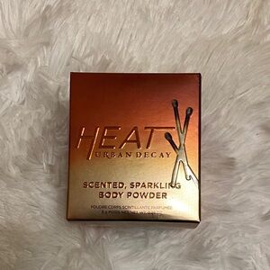 Urban Decay Heat Scented Sparkling Body Powder